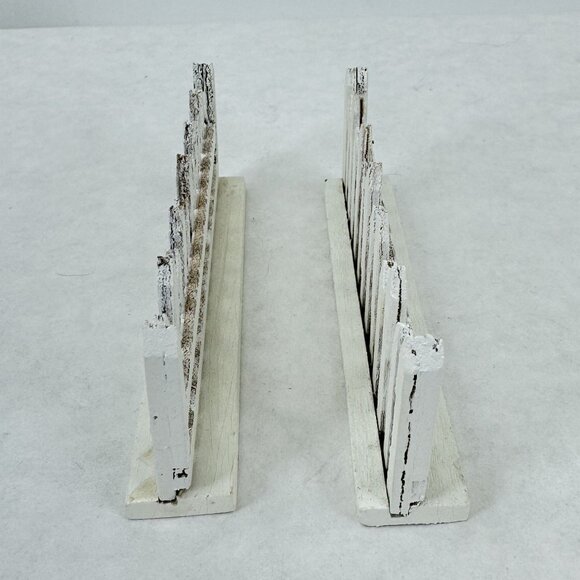 Vtg Christmas Village Accessories 3 Miniature Figurines 2 White Picket Fence - Picture 8 of 16